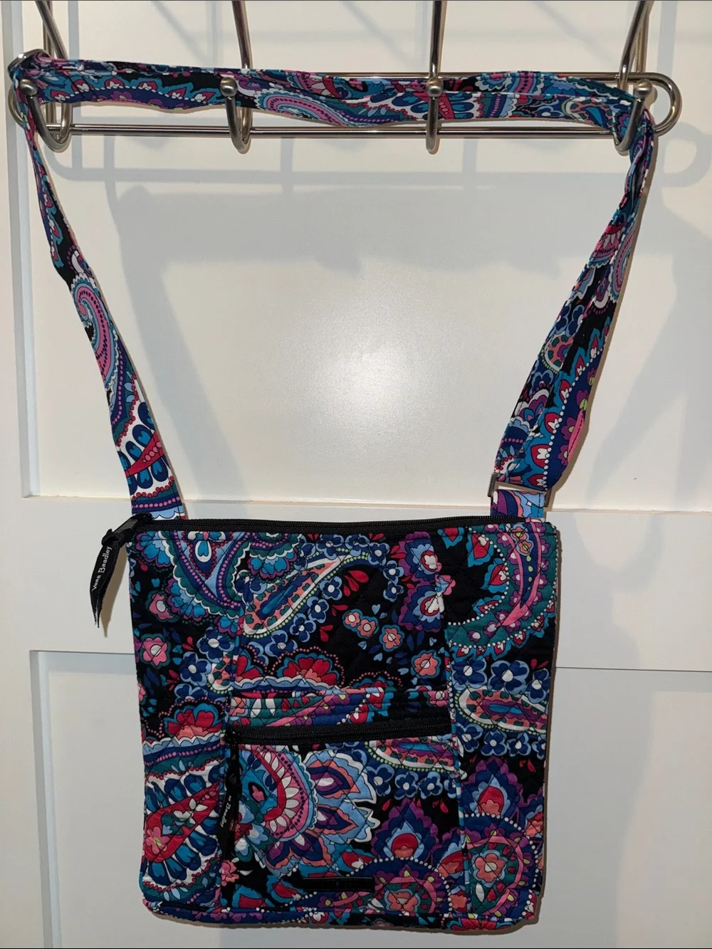 Vera Bradley Haymarket Paisley Hipster Crossbody Like New Condition